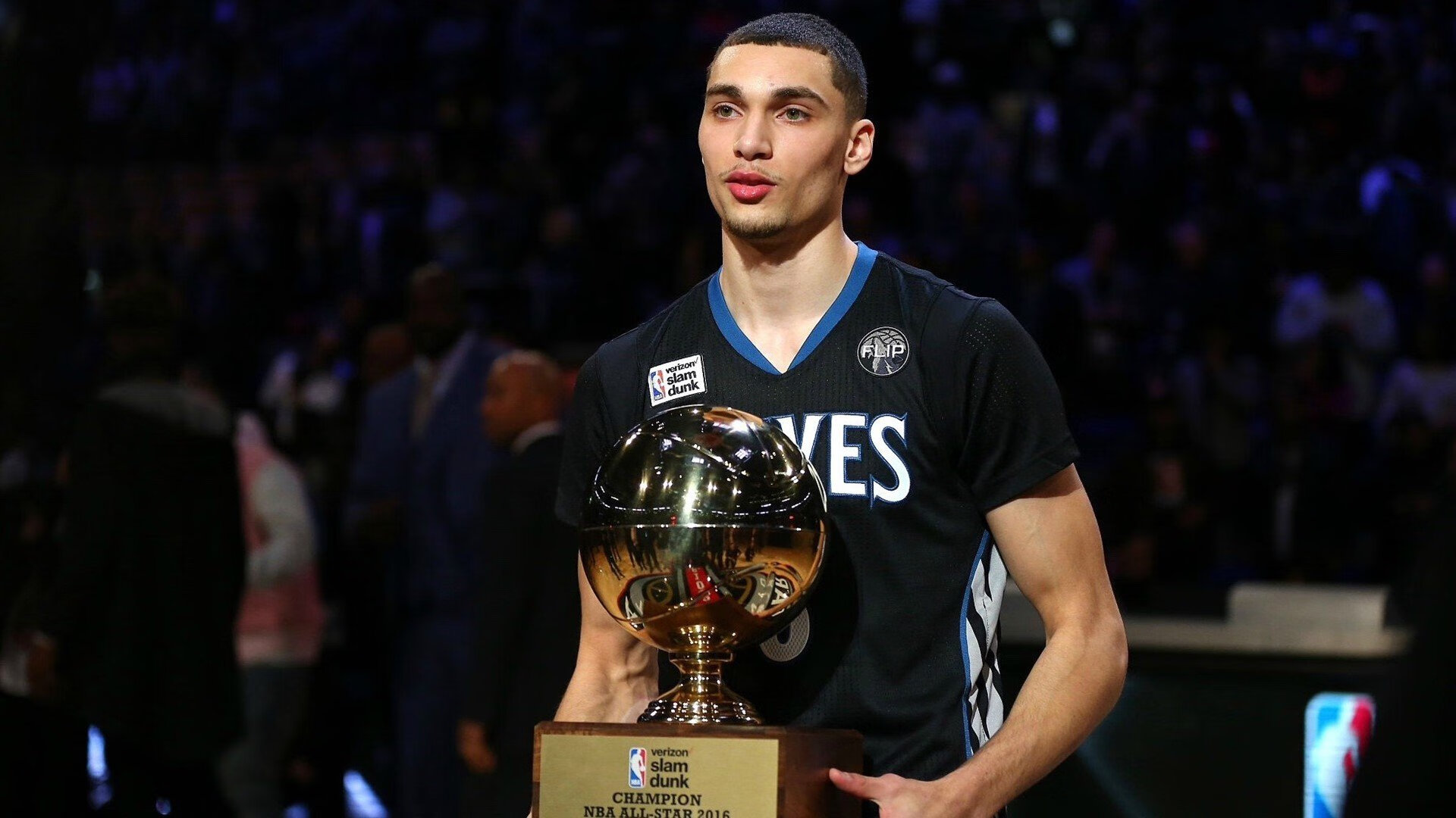  悬在头顶的达摩克利斯之剑 